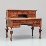 1024 5073 WRITING DESK